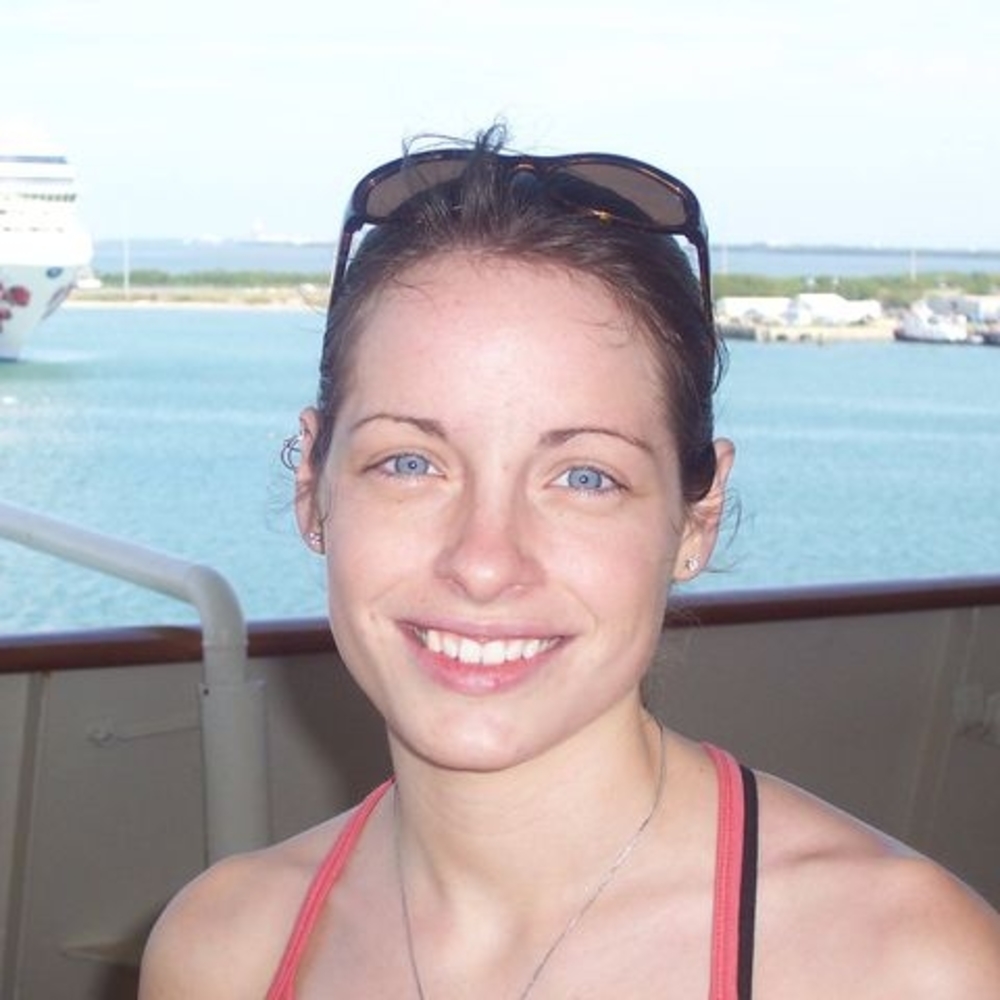 Meet your Posher, Lea
